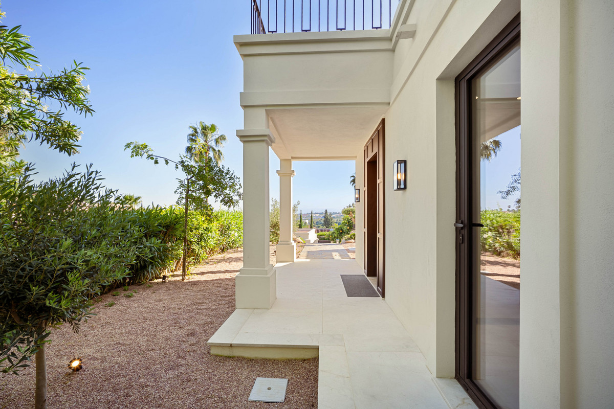 Huis te koop in Nueva Andalucía | 4 slaapkamers H5108221