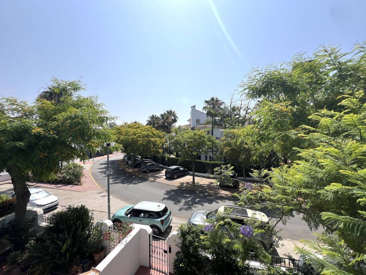 Huis te koop in Nueva Andalucía | 4 slaapkamers H5109850