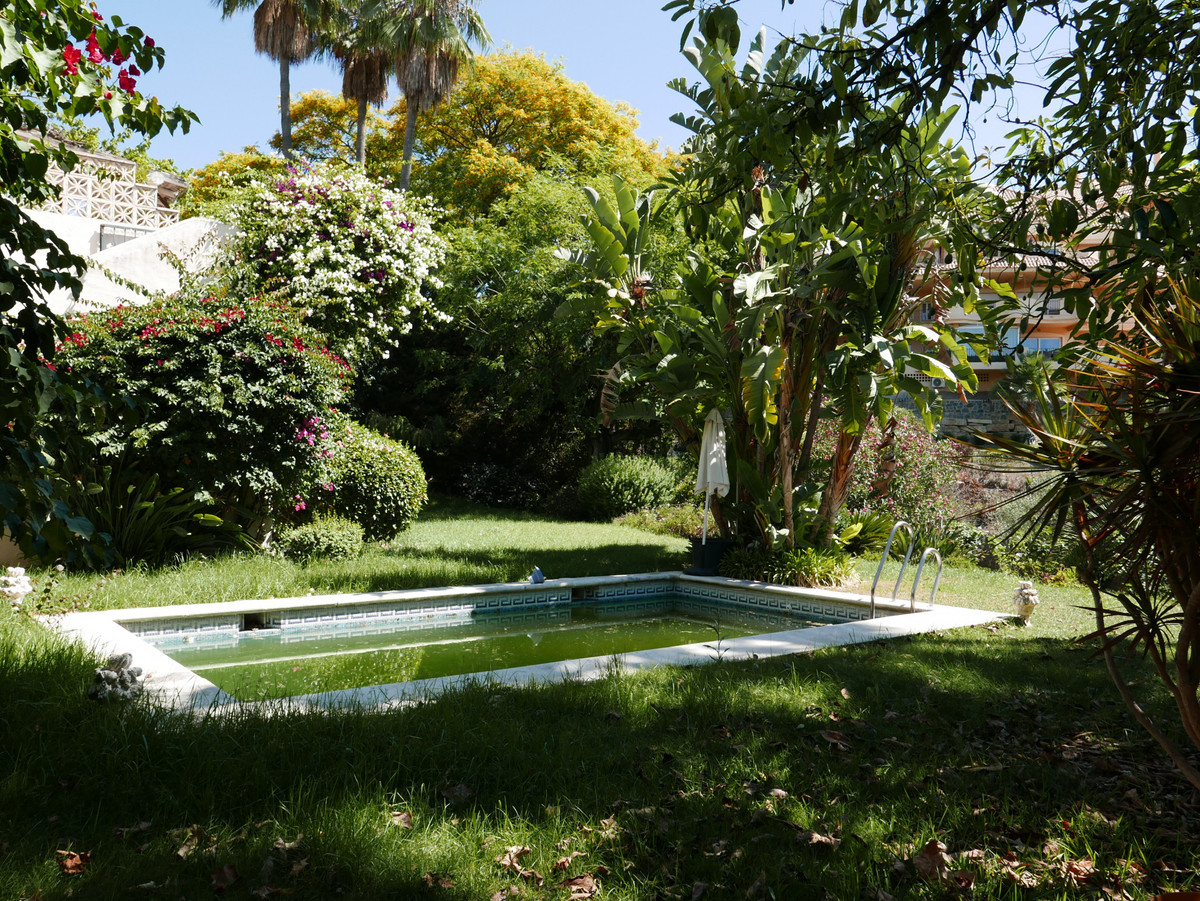Huis te koop in Nueva Andalucía | 4 slaapkamers H5122258