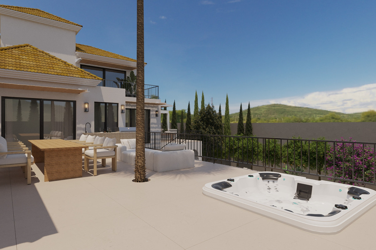 Huis te koop in Nueva Andalucía | 4 slaapkamers H5122258
