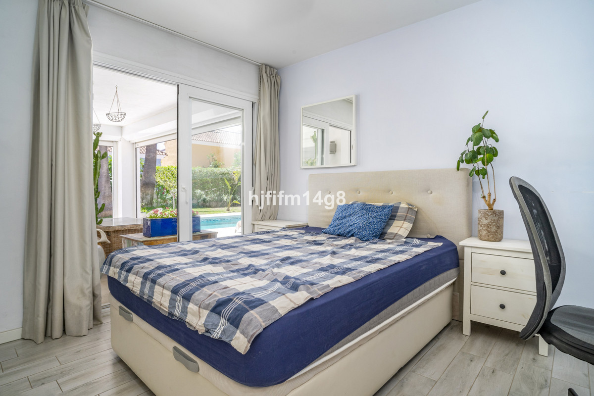 Huis te koop in Nueva Andalucía | 4 slaapkamers H5123296