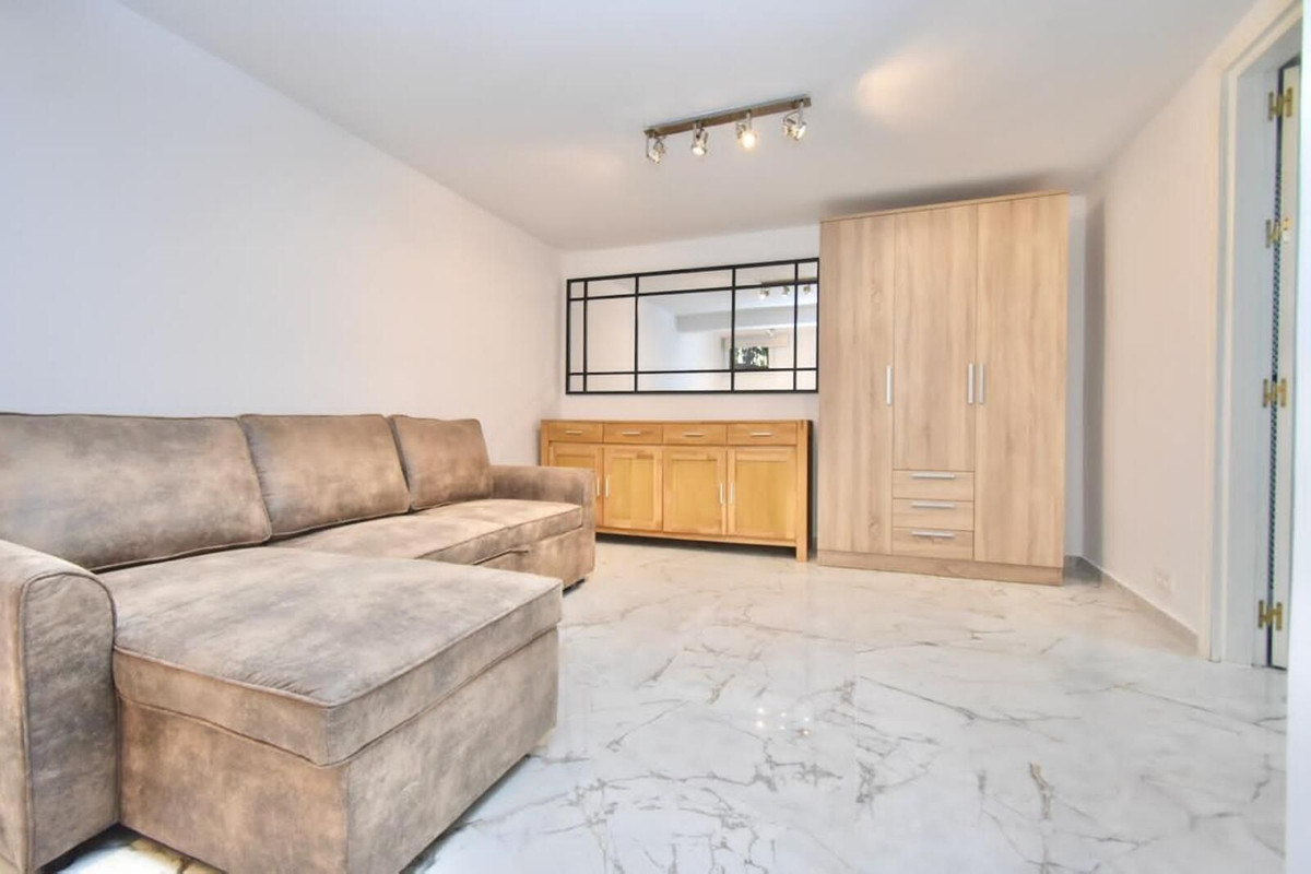 Huis te koop in Nueva Andalucía | 4 slaapkamers H5123890