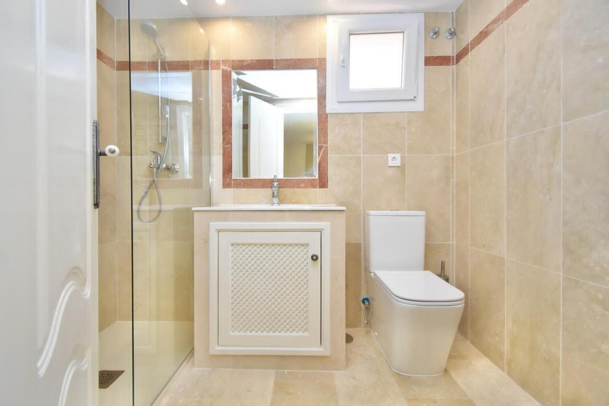 Huis te koop in Nueva Andalucía | 4 slaapkamers H5123890