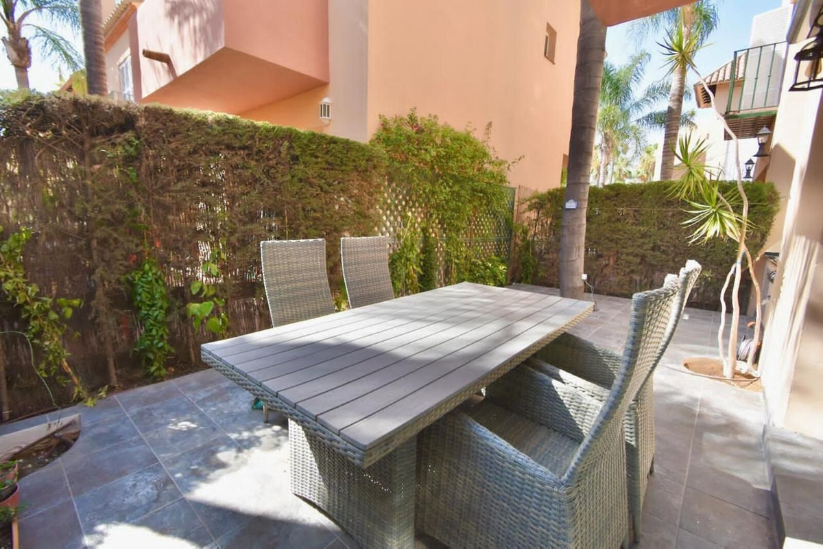 Huis te koop in Nueva Andalucía | 4 slaapkamers H5123890