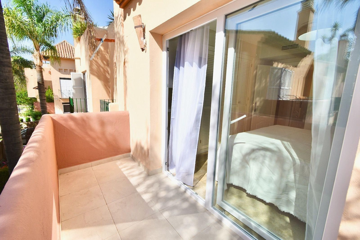 House for sale in Nueva Andalucía | 4 bedrooms H5129914