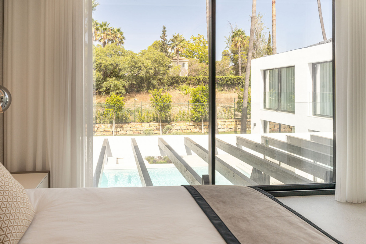 Huis te koop in Nueva Andalucía | 4 slaapkamers H5135674