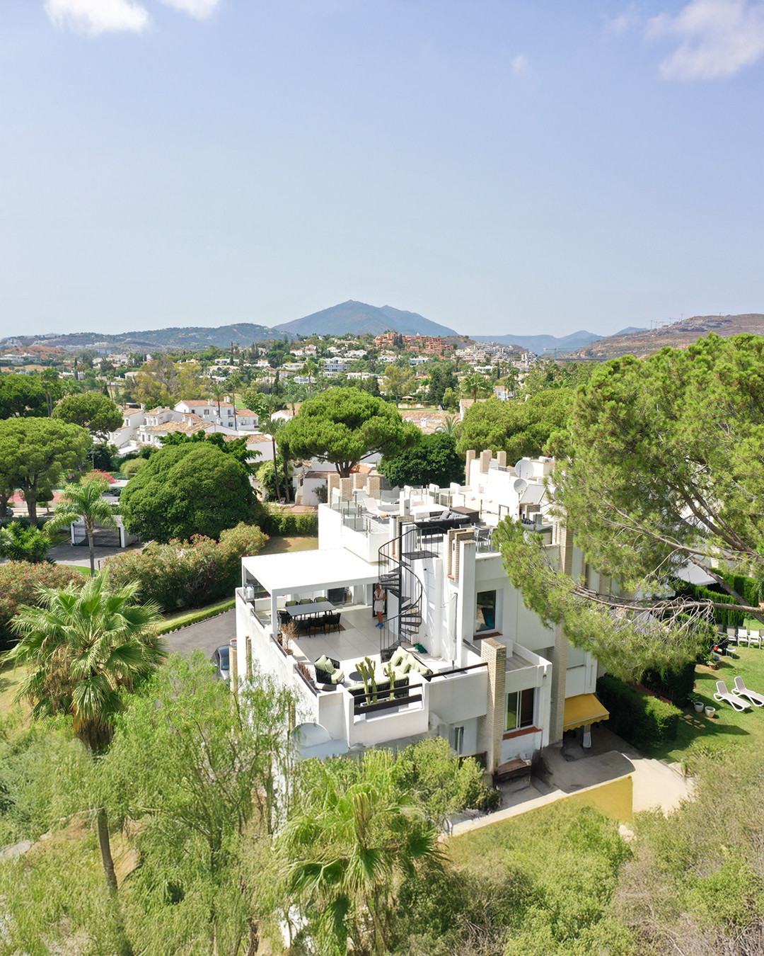 Appartement te koop in Nueva Andalucía | 3 slaapkamers H5135935
