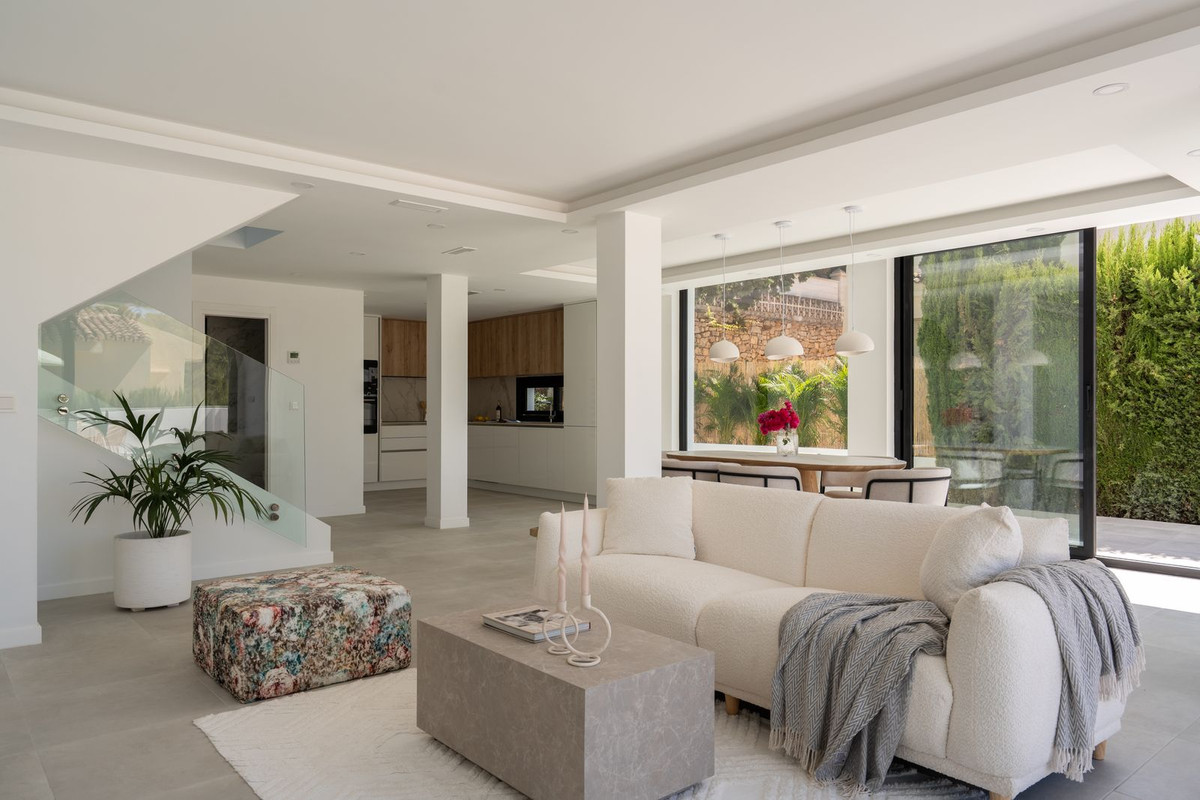 Huis te koop in Nueva Andalucía | 3 slaapkamers H5140897