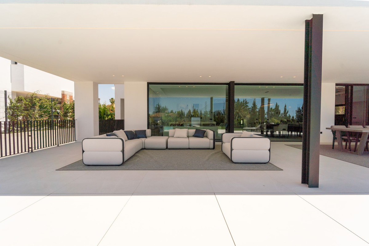 Huis te koop in Nueva Andalucía | 5 slaapkamers H5142208