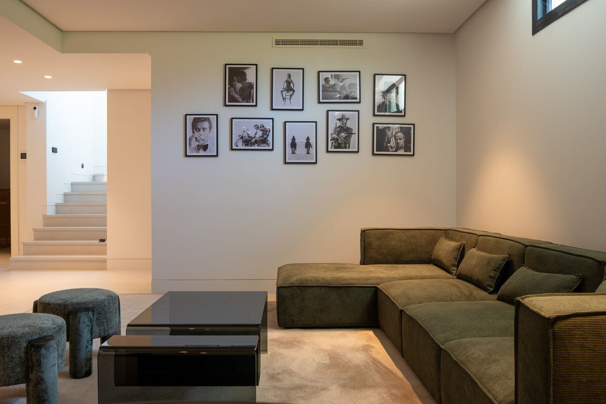 Huis te koop in Nueva Andalucía | 5 slaapkamers H5142208