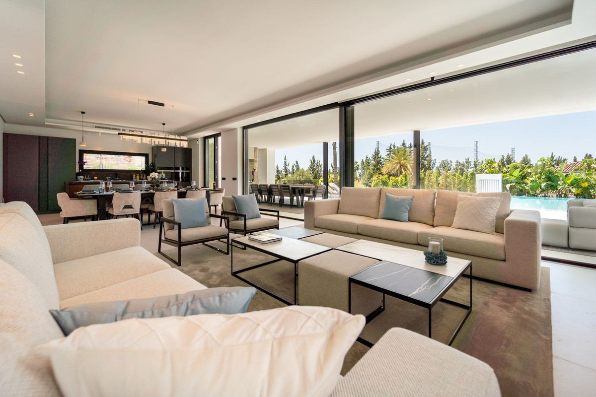 Huis te koop in Nueva Andalucía | 5 slaapkamers H5142208