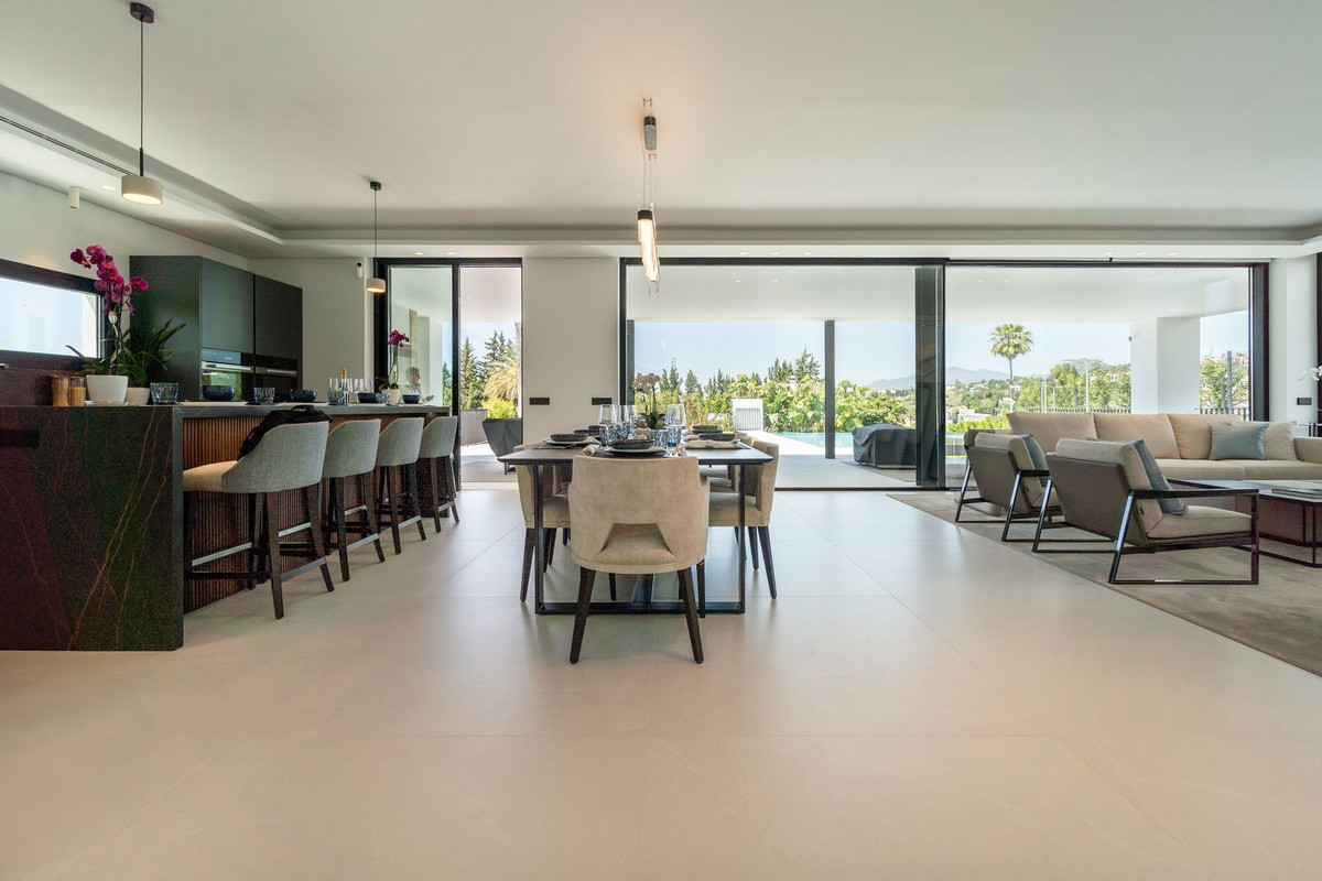 Huis te koop in Nueva Andalucía | 5 slaapkamers H5142208