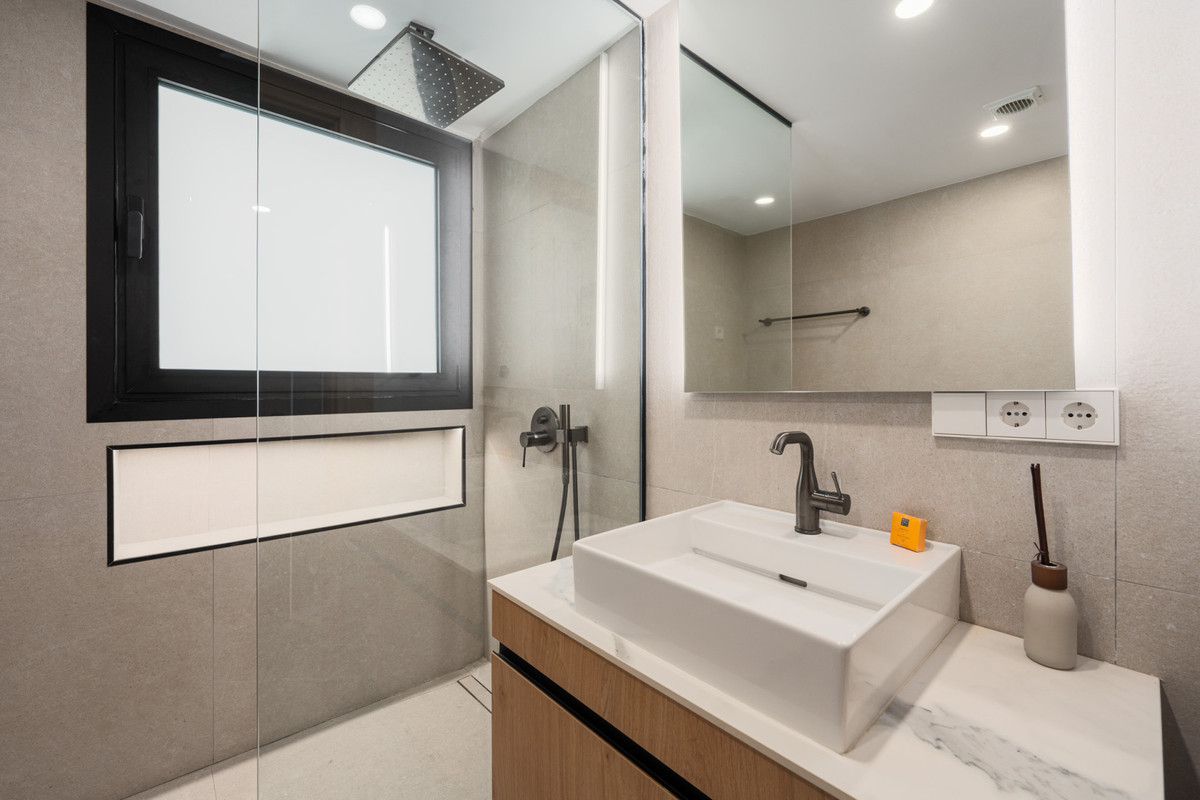 Appartement te koop in Nueva Andalucía | 3 slaapkamers H5145271
