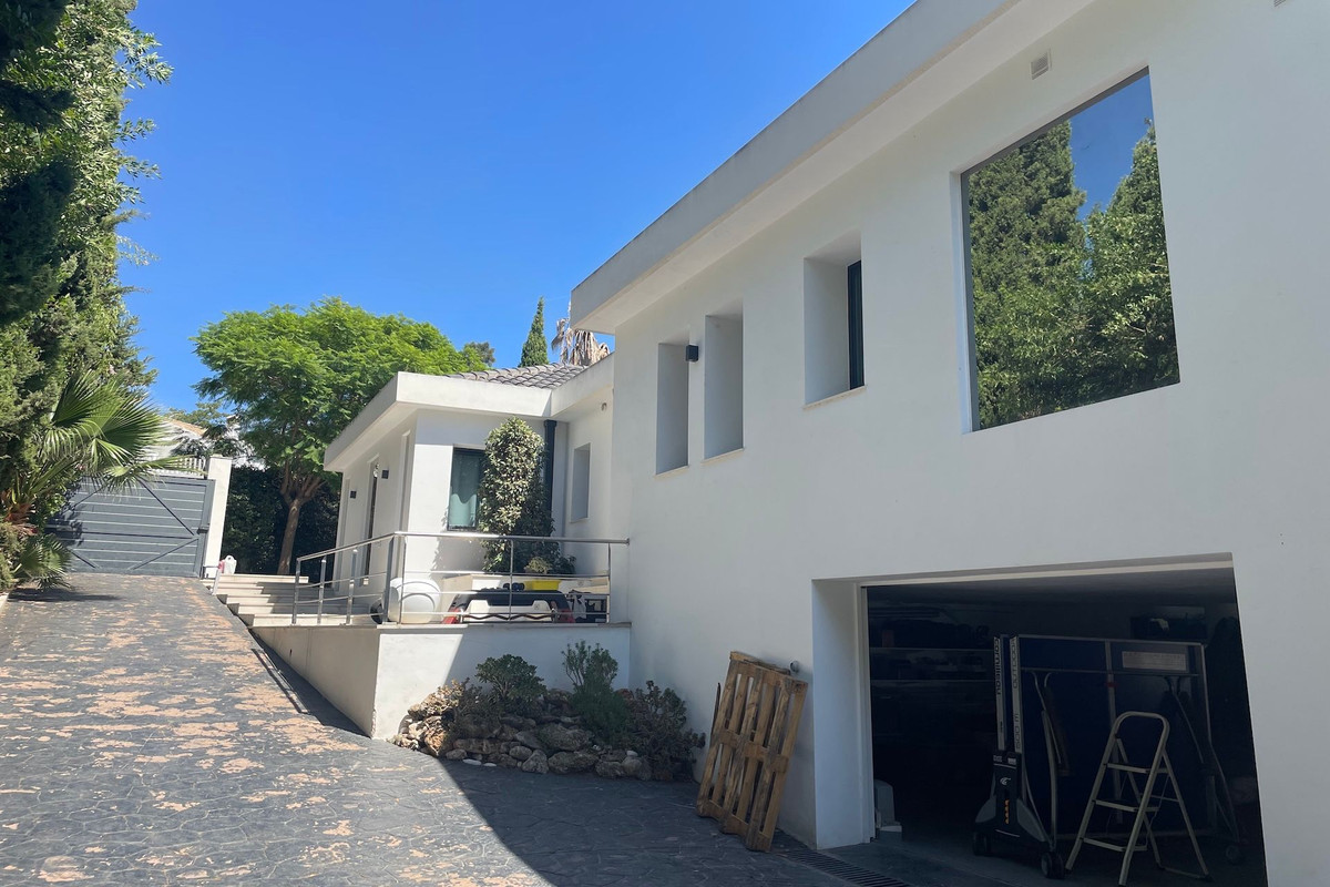 Huis te koop in Nueva Andalucía | 5 slaapkamers H5147461