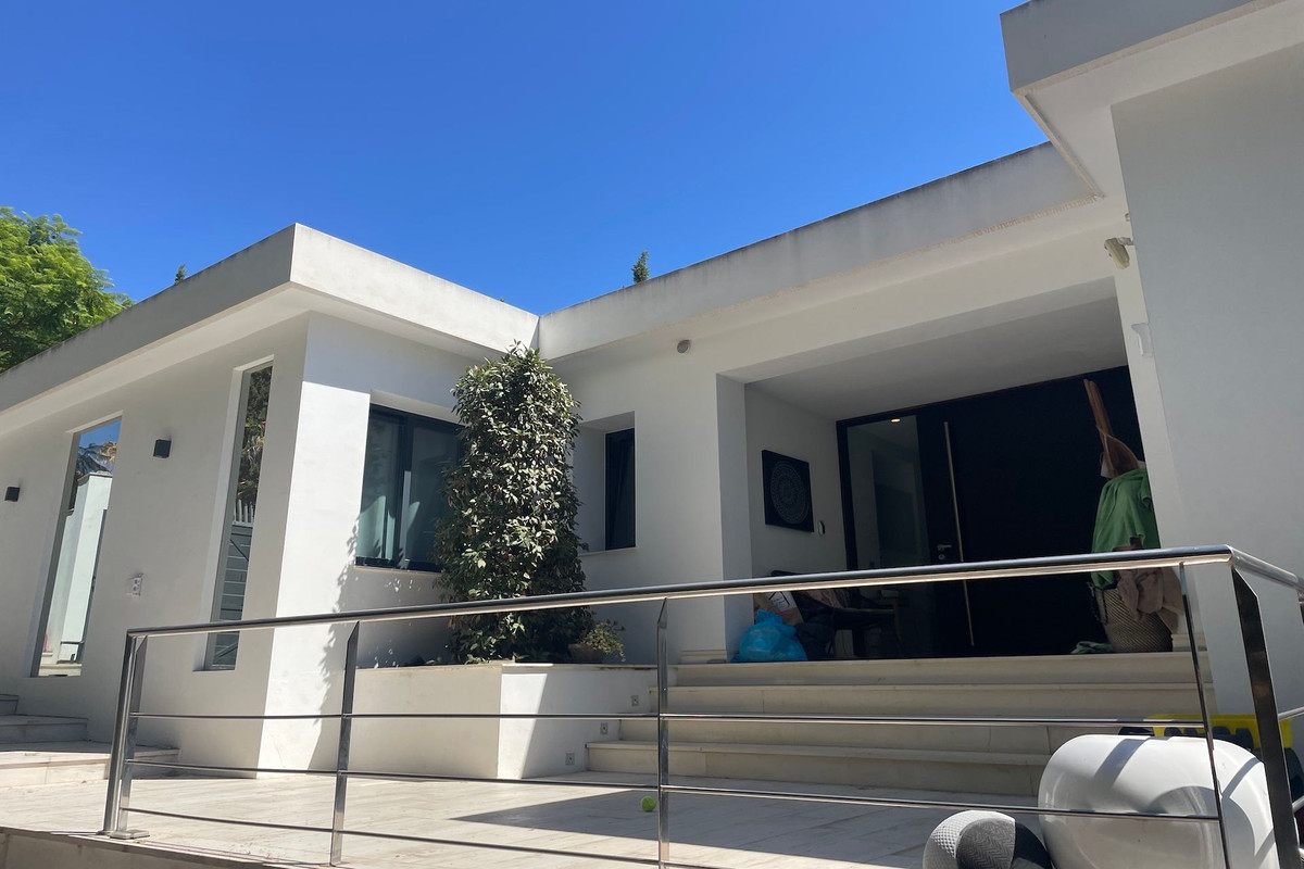 Huis te koop in Nueva Andalucía | 5 slaapkamers H5147461