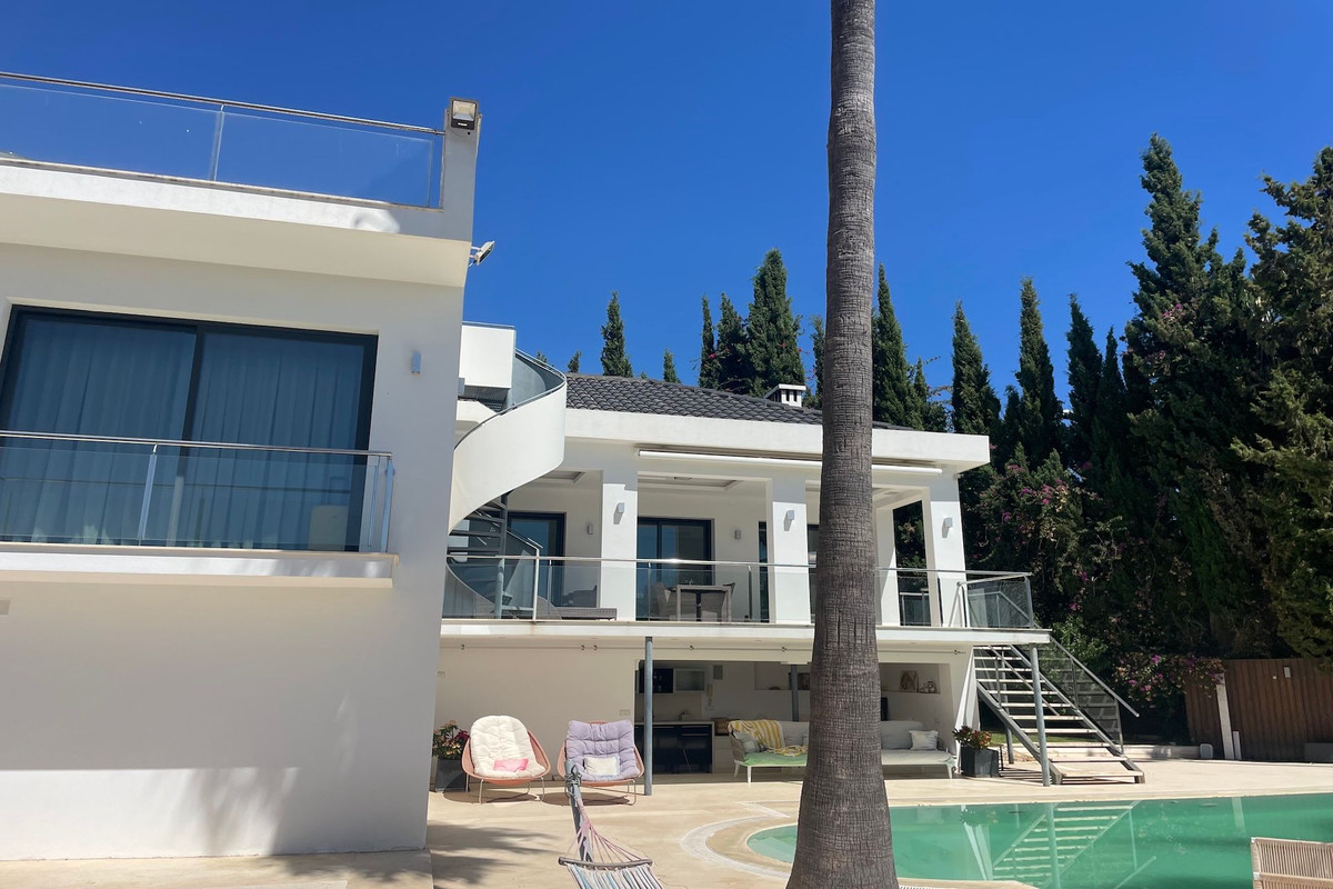 Huis te koop in Nueva Andalucía | 5 slaapkamers H5147461