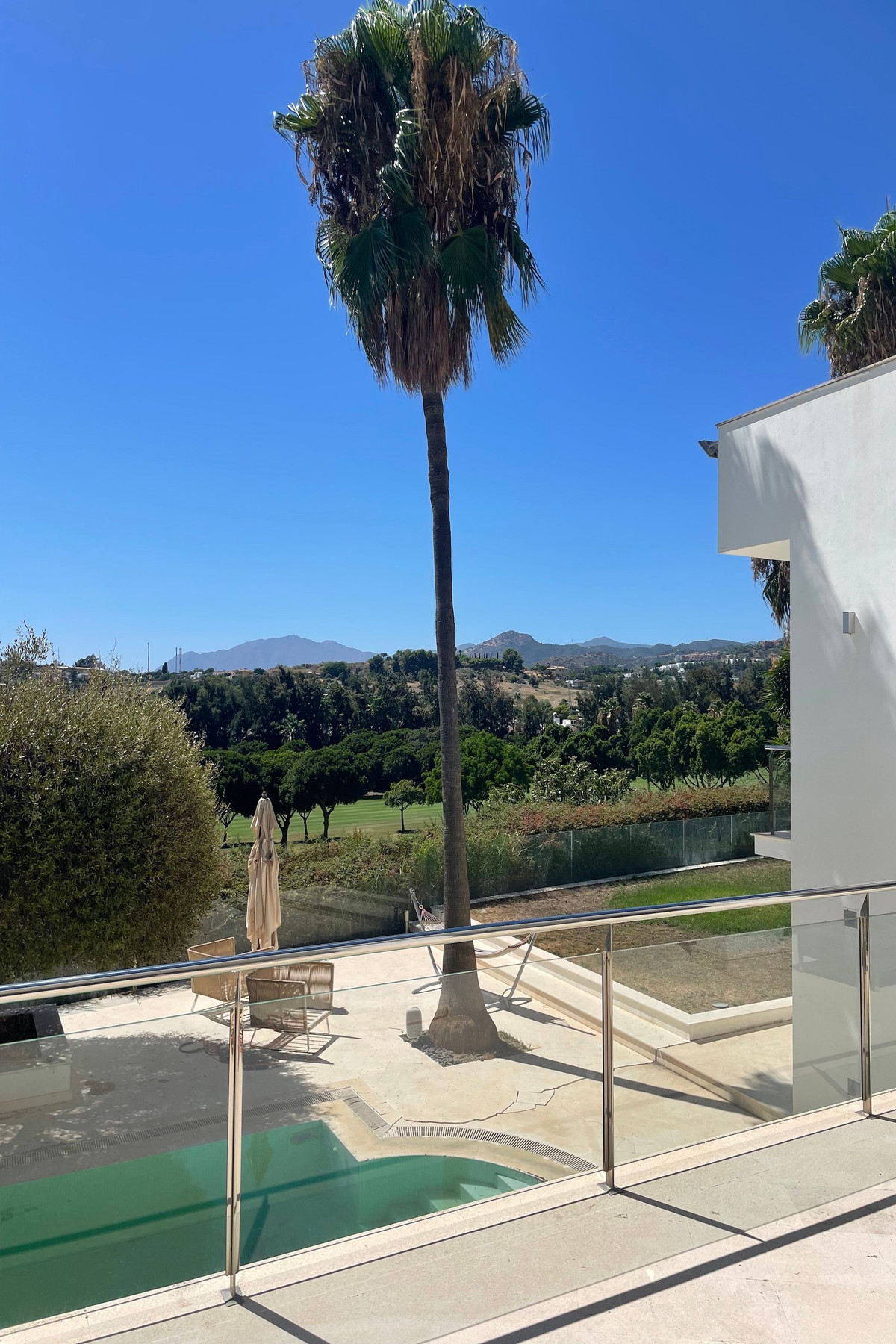 Huis te koop in Nueva Andalucía | 5 slaapkamers H5147461