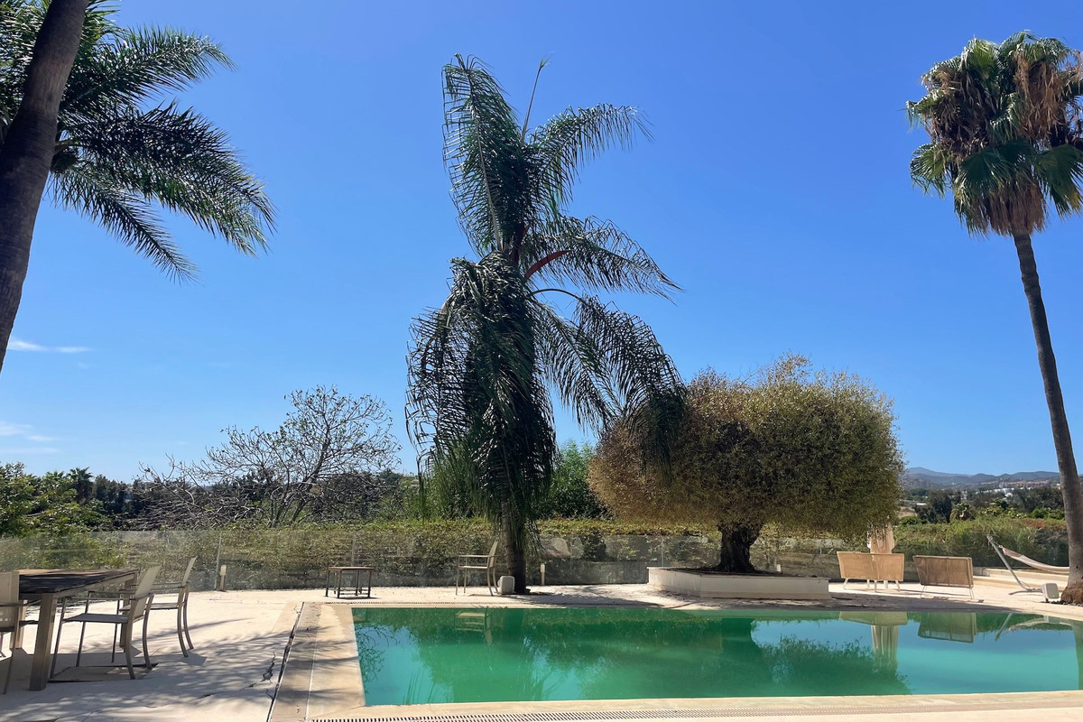 Huis te koop in Nueva Andalucía | 5 slaapkamers H5147461
