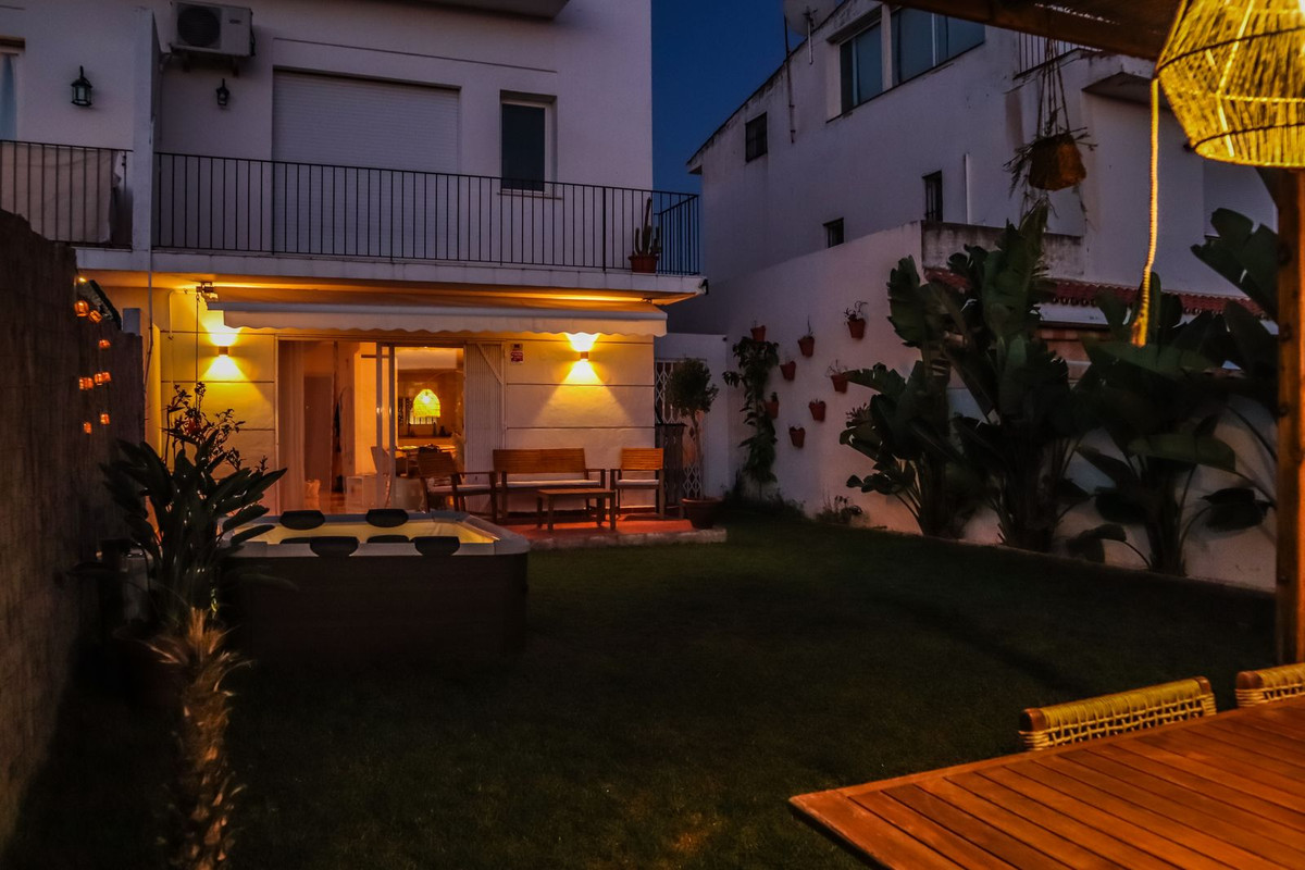 Huis te koop in Nueva Andalucía | 4 slaapkamers H5148199