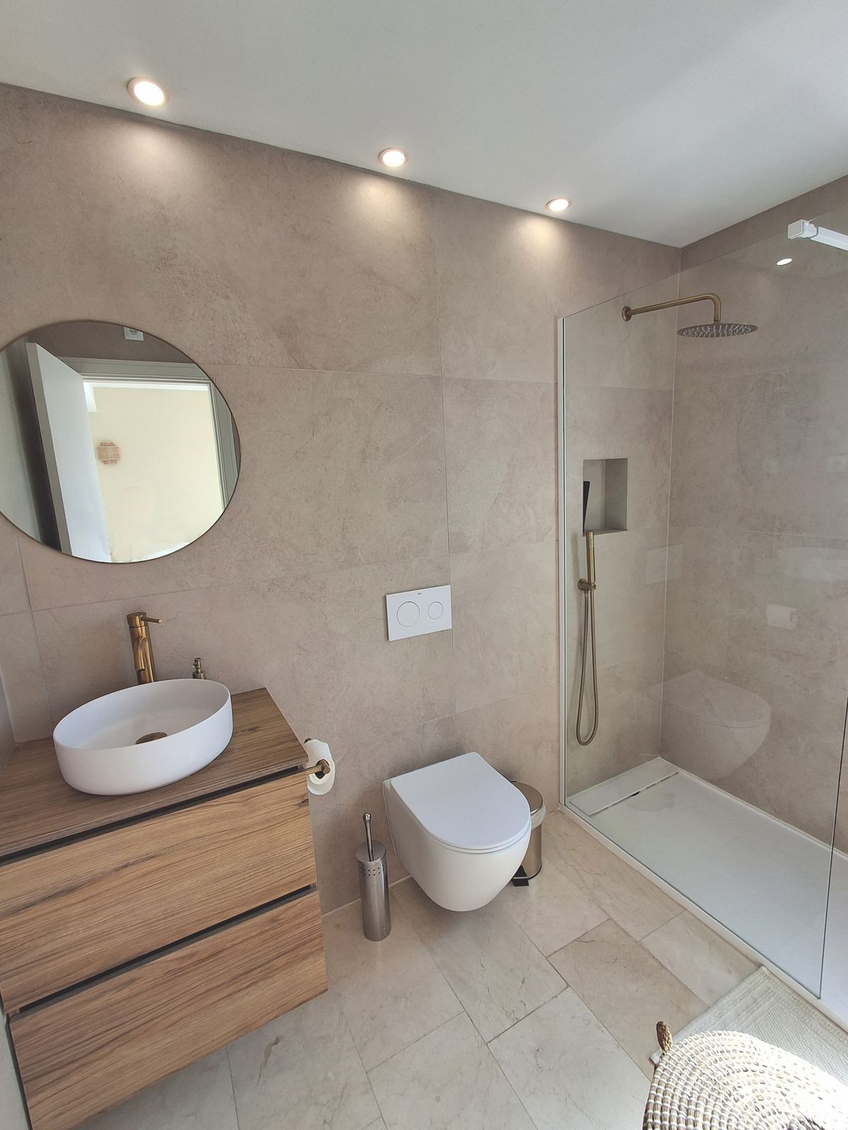 Huis te koop in Nueva Andalucía | 4 slaapkamers H5148199