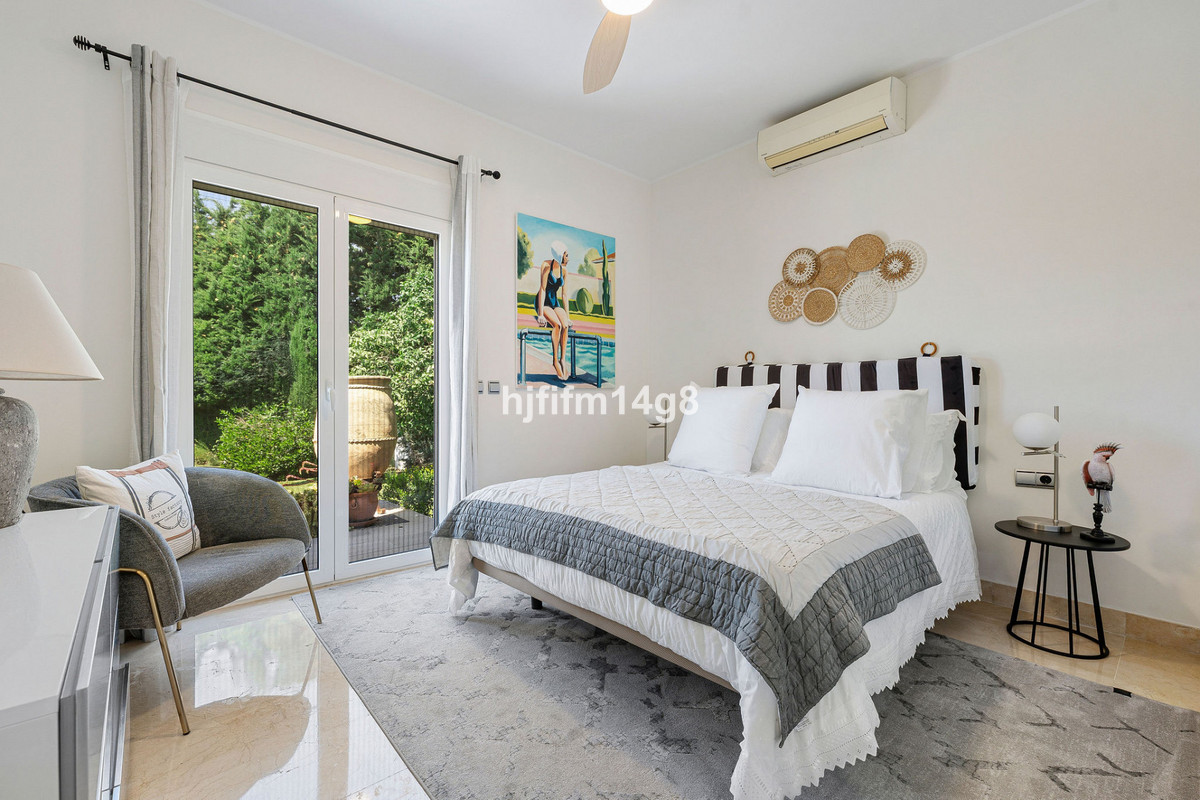 Huis te koop in Nueva Andalucía | 5 slaapkamers H5148343