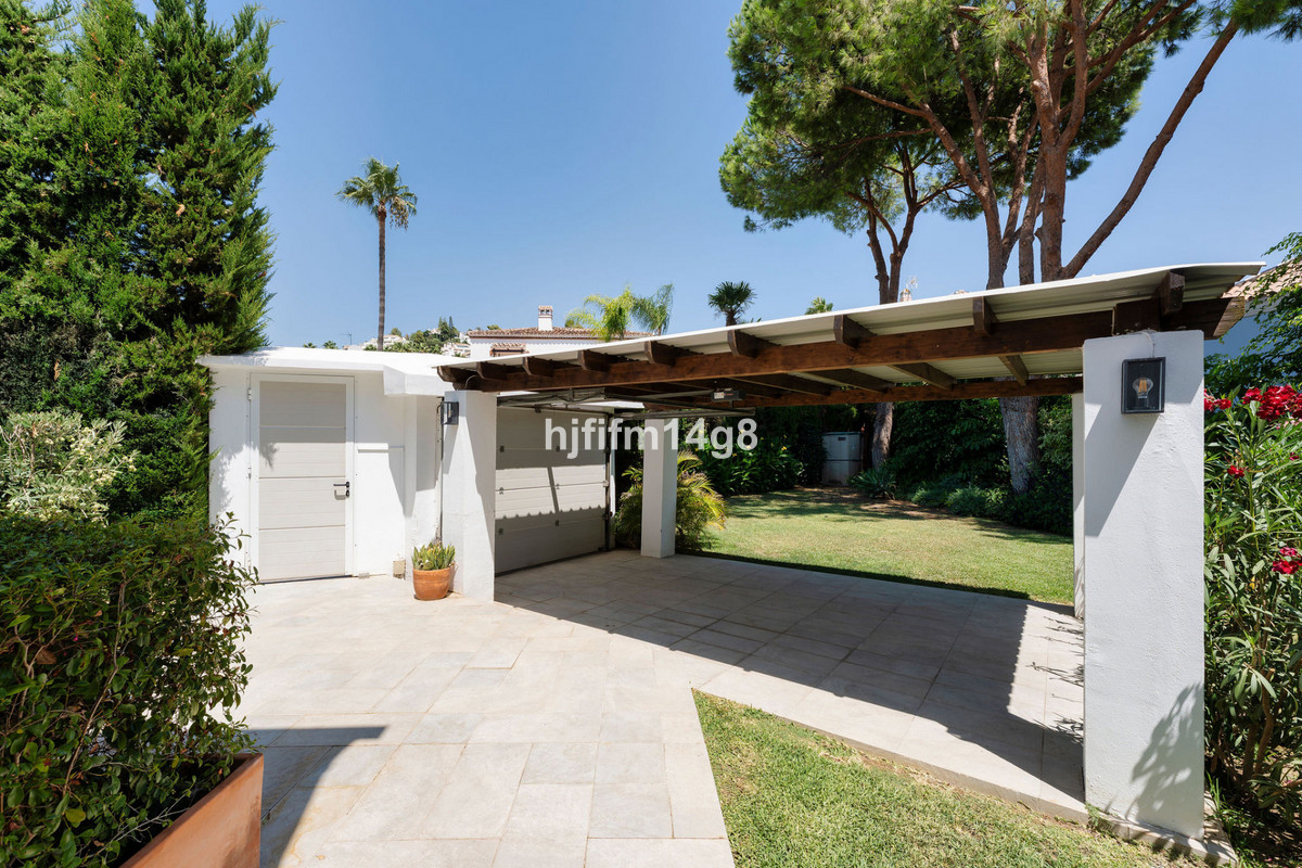 Huis te koop in Nueva Andalucía | 5 slaapkamers H5148343