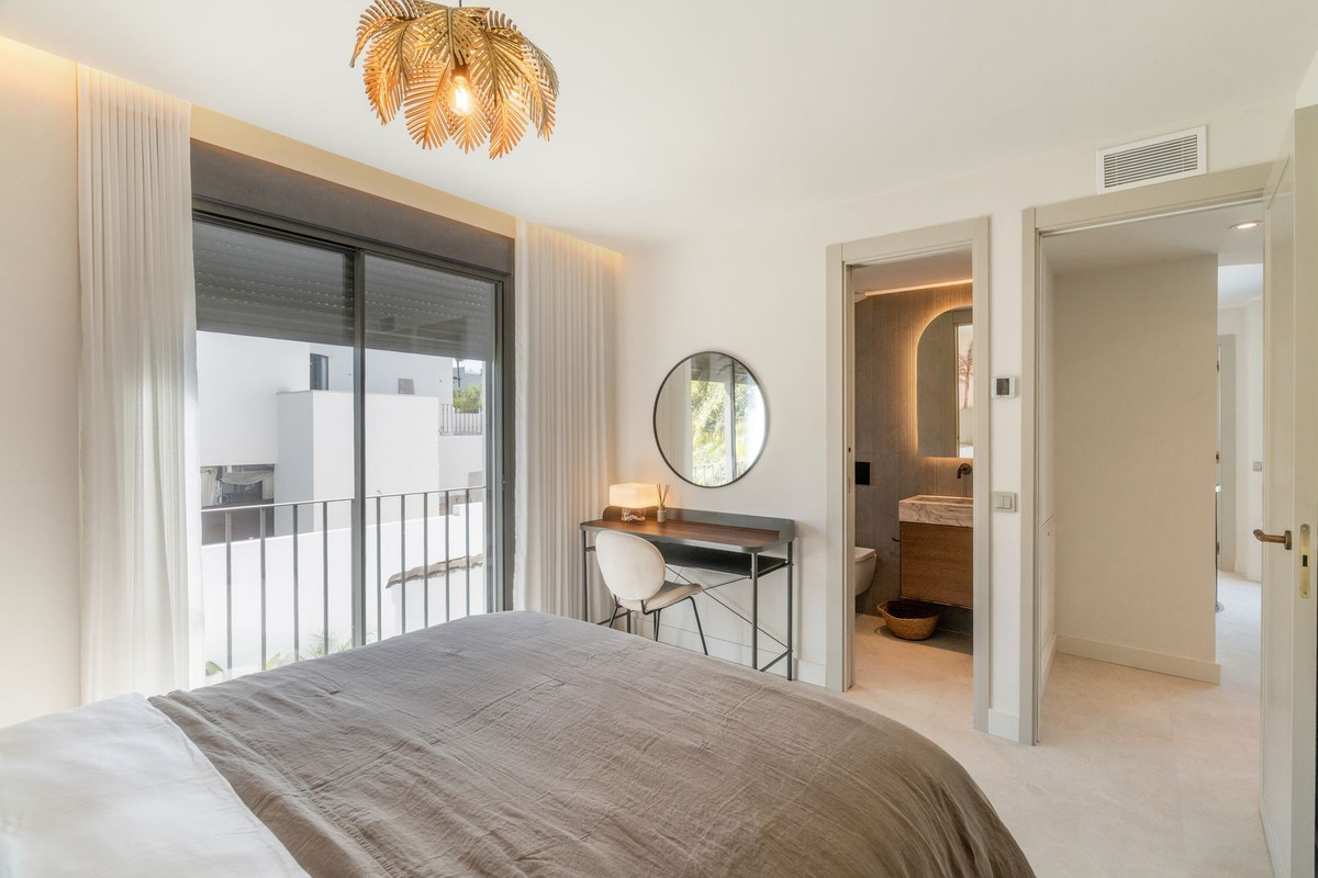 Huis te koop in Nueva Andalucía | 6 slaapkamers H5150767