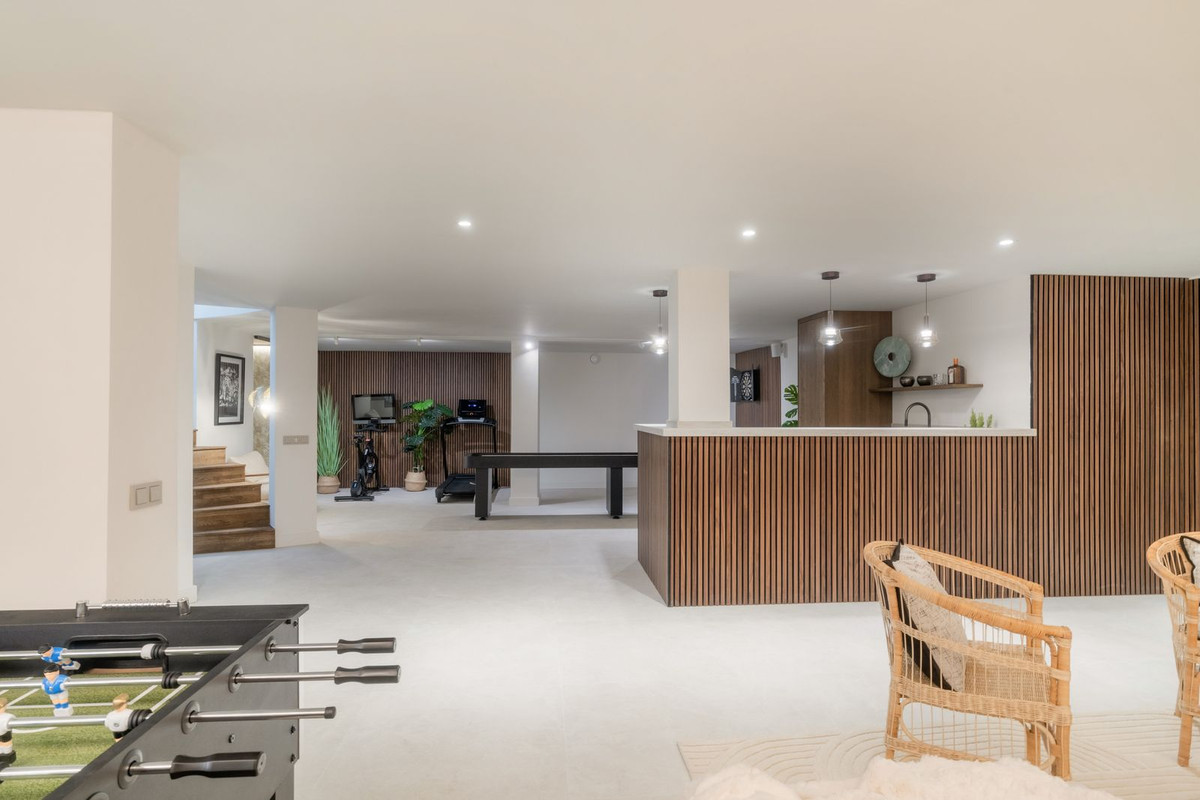 Huis te koop in Nueva Andalucía | 6 slaapkamers H5150767