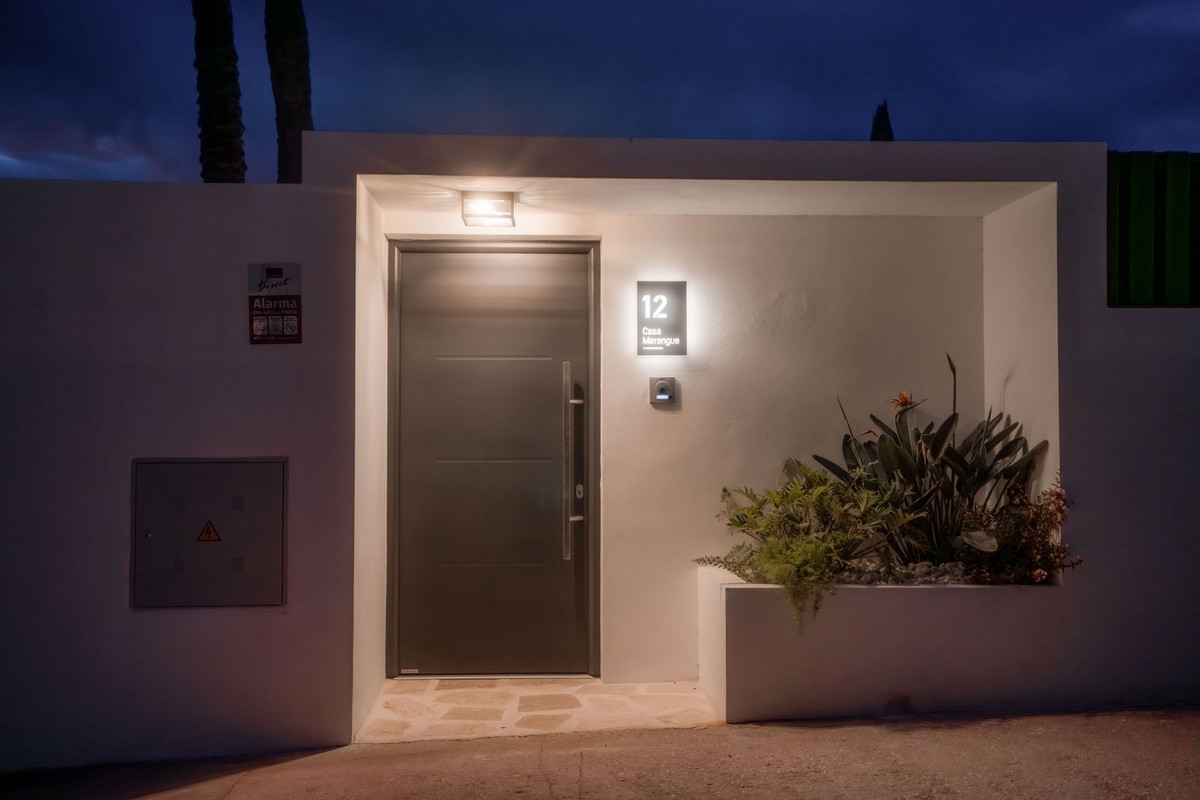 Huis te koop in Nueva Andalucía | 6 slaapkamers H5150767