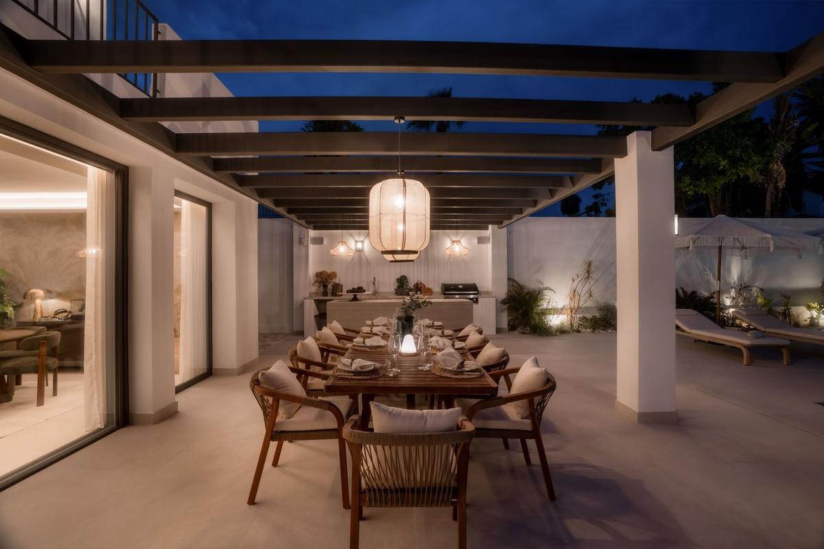 Huis te koop in Nueva Andalucía | 6 slaapkamers H5150767