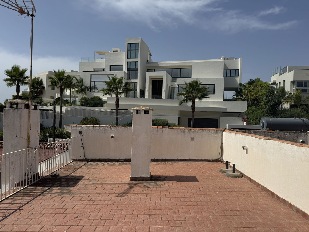 Huis te koop in Nueva Andalucía | 6 slaapkamers H5150923