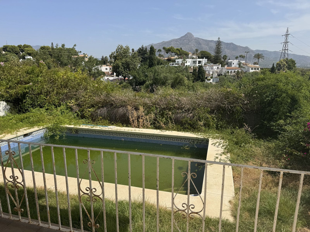 Huis te koop in Nueva Andalucía | 6 slaapkamers H5150923