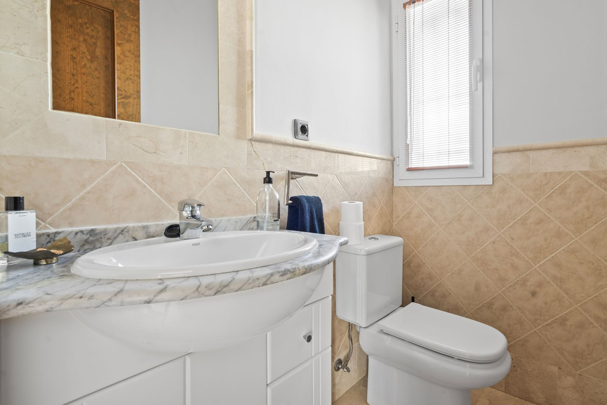 Huis te koop in Nueva Andalucía | 5 slaapkamers H5153674