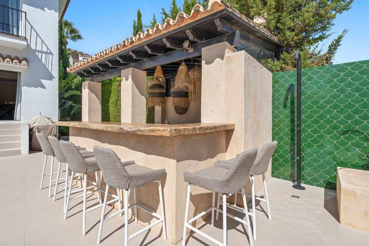 Huis te koop in Nueva Andalucía | 5 slaapkamers H5153674