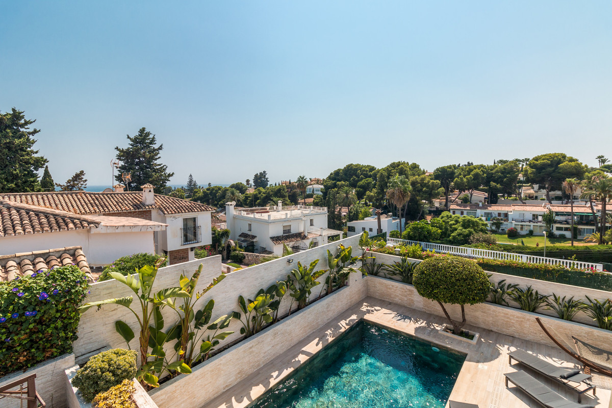 Huis te koop in Nueva Andalucía | 4 slaapkamers H5157496