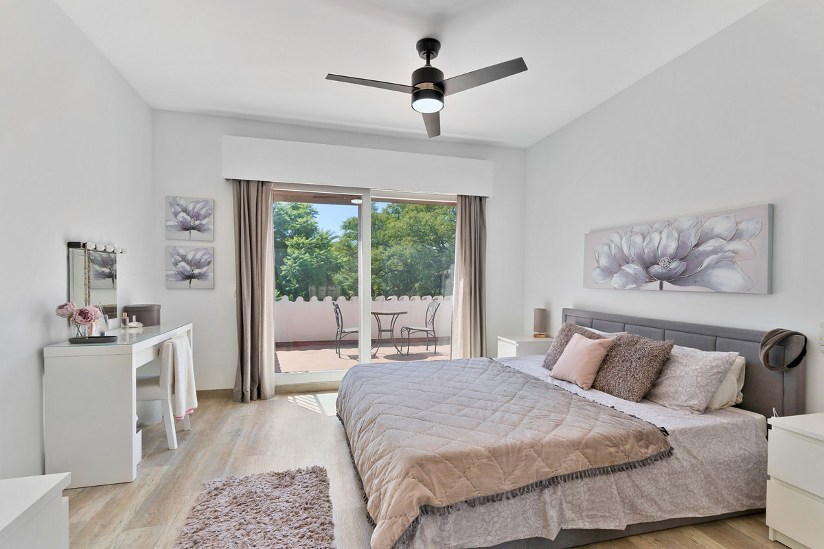 Huis te koop in Nueva Andalucía | 5 slaapkamers H5160304
