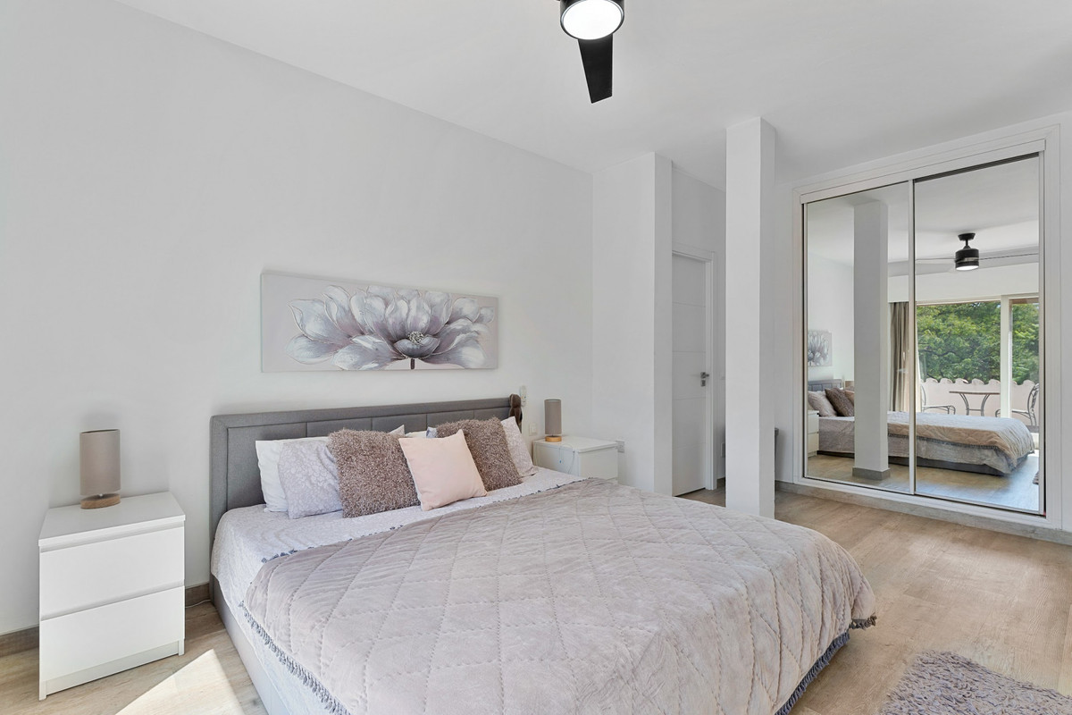 Huis te koop in Nueva Andalucía | 5 slaapkamers H5160304