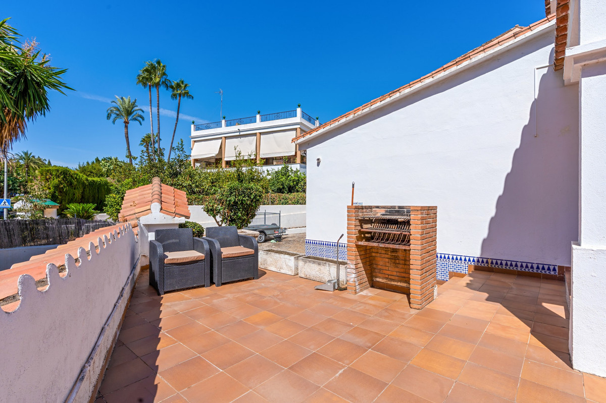 Huis te koop in Nueva Andalucía | 5 slaapkamers H5160304