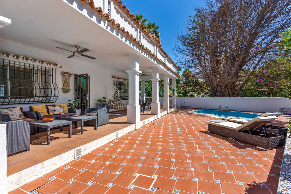 Huis te koop in Nueva Andalucía | 5 slaapkamers H5160304