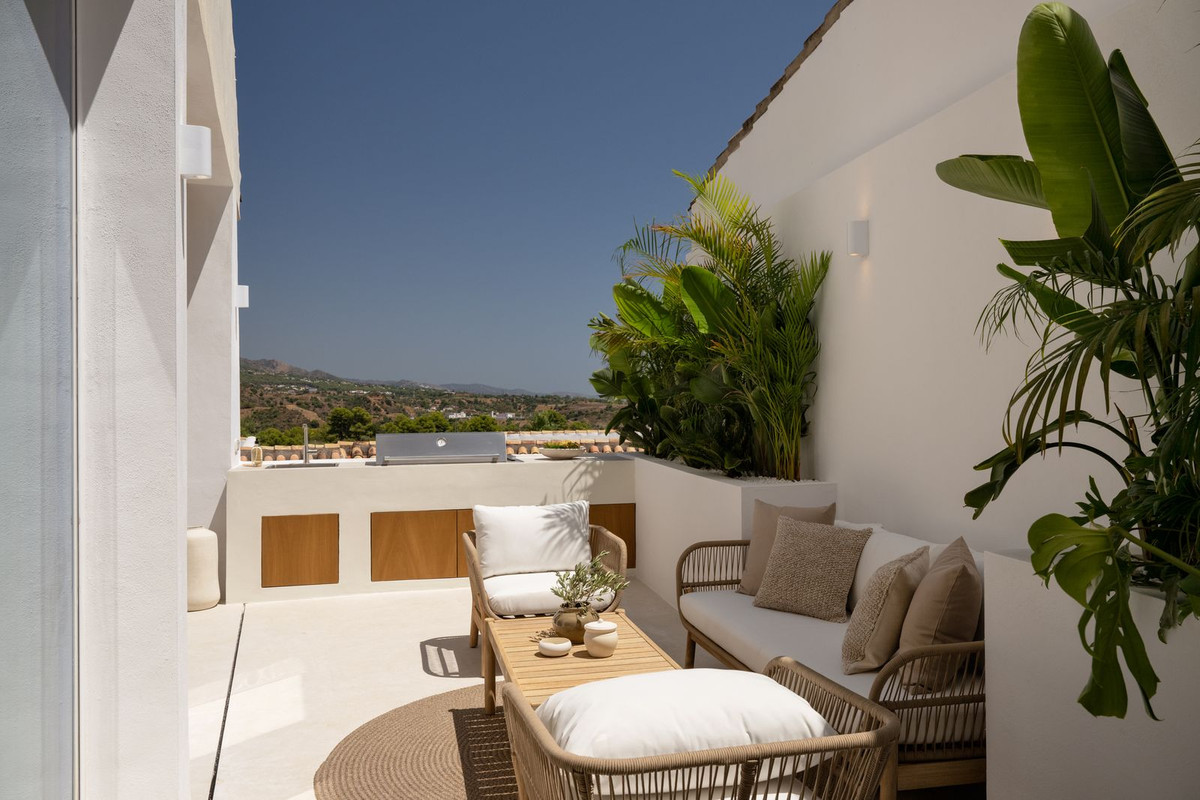 Huis te koop in Nueva Andalucía | 4 slaapkamers H5161279