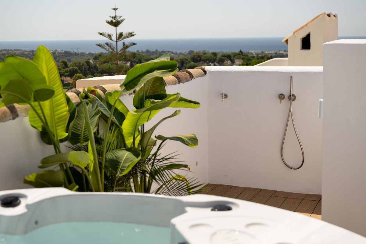 Huis te koop in Nueva Andalucía | 4 slaapkamers H5161279