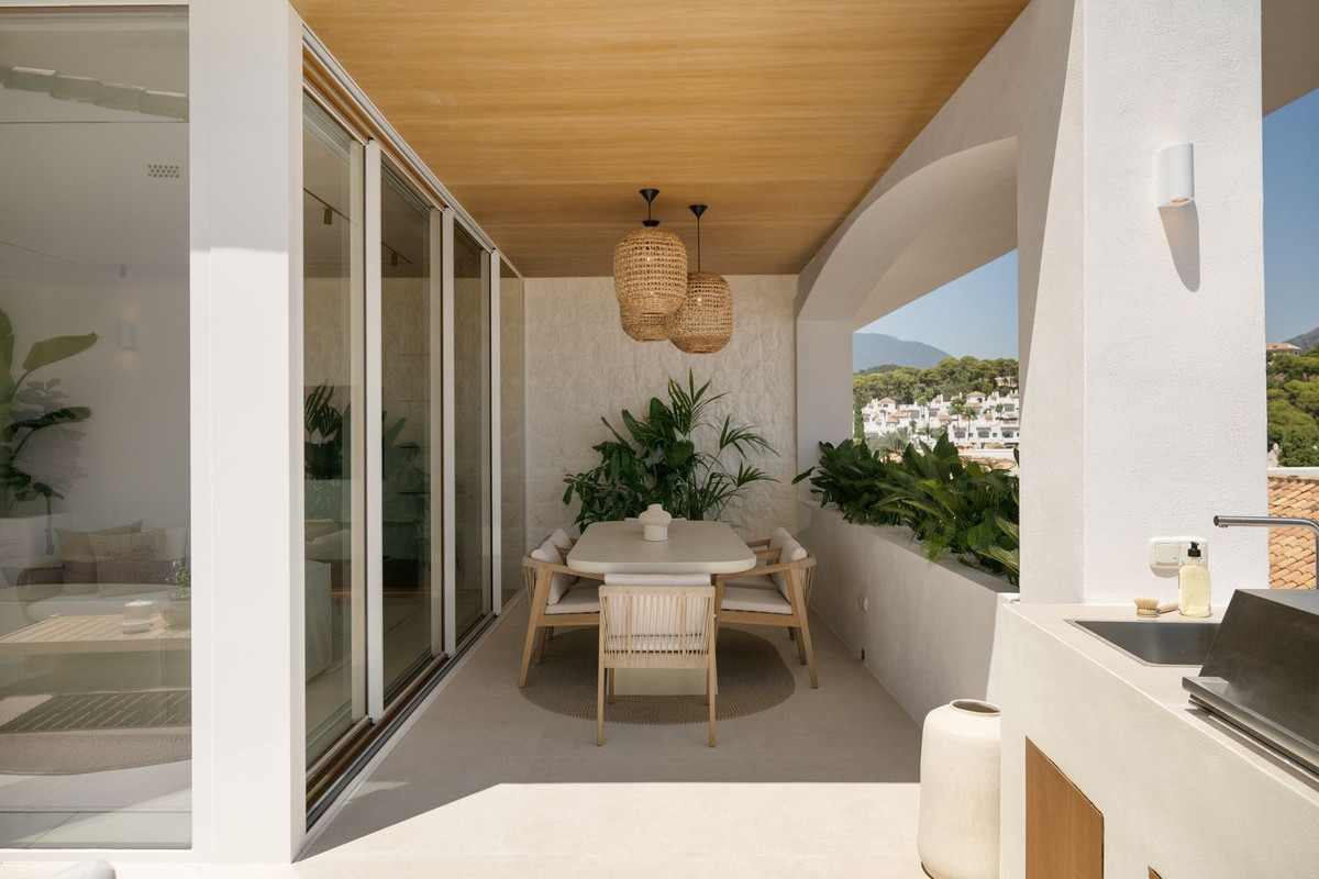 Huis te koop in Nueva Andalucía | 4 slaapkamers H5161279