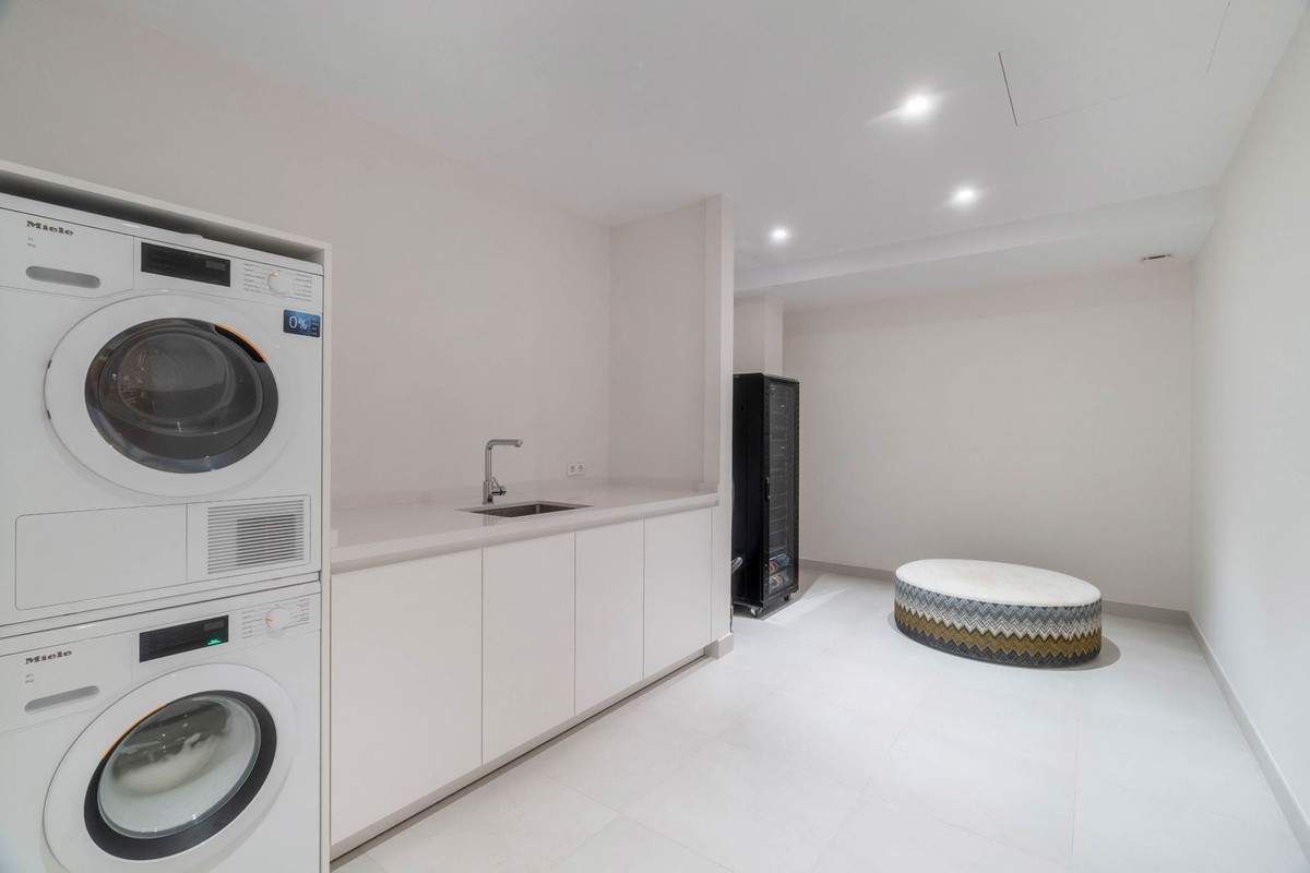 Huis te koop in Nueva Andalucía | 3 slaapkamers H5162476