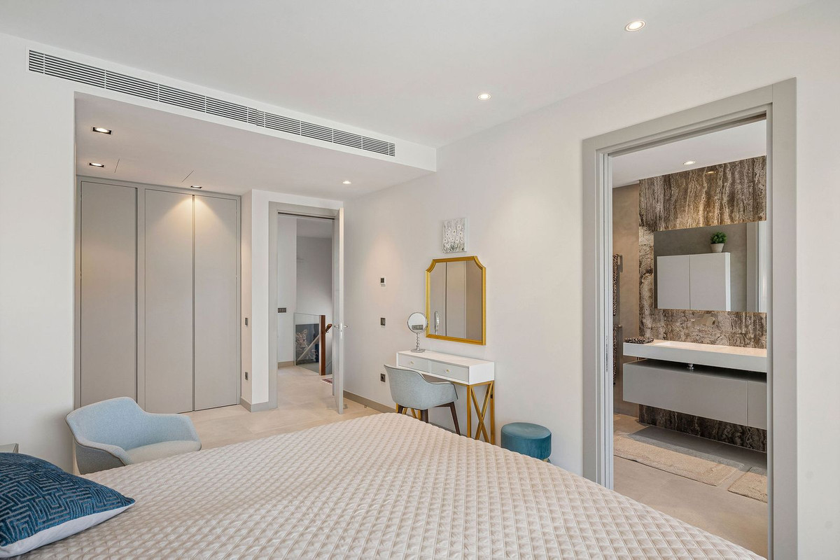 Property main view 18