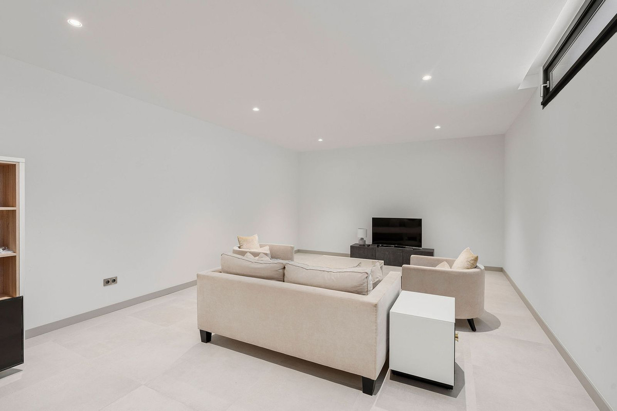 Property main view 30