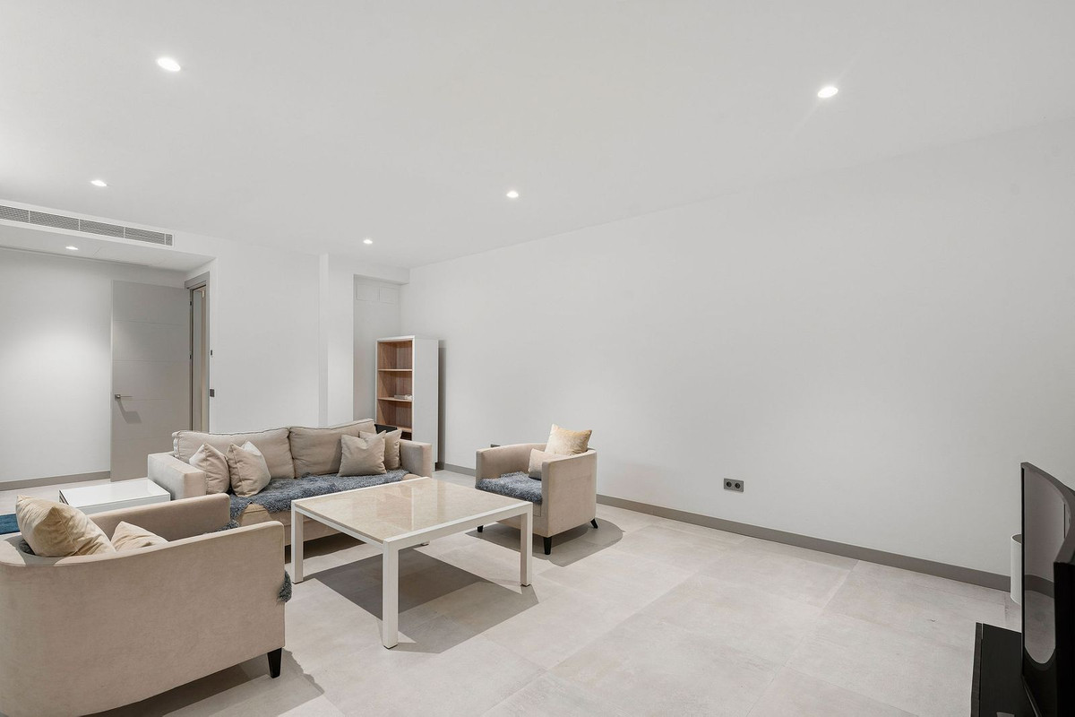 Property main view 32