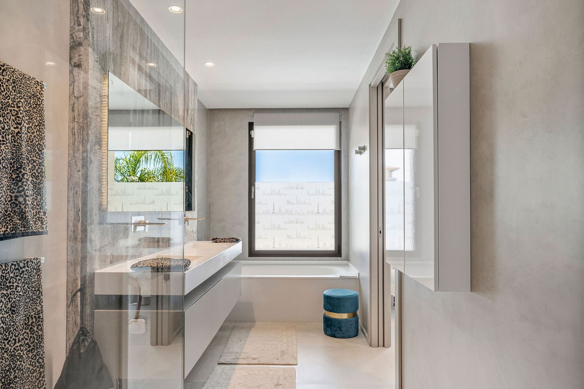 Property main view 40