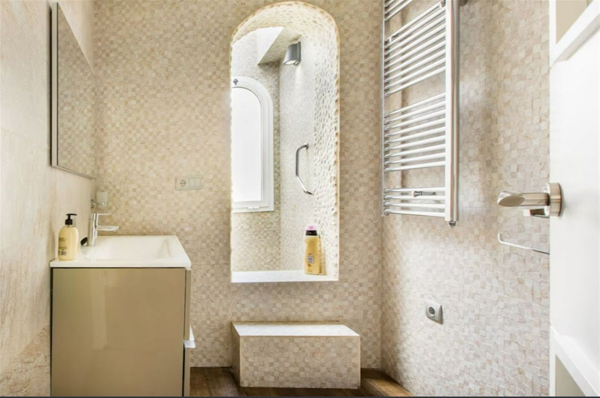 Huis te koop in Nueva Andalucía | 5 slaapkamers H5184103