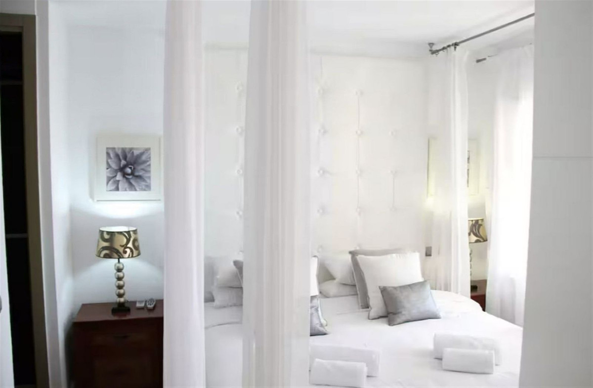 Huis te koop in Nueva Andalucía | 5 slaapkamers H5184103