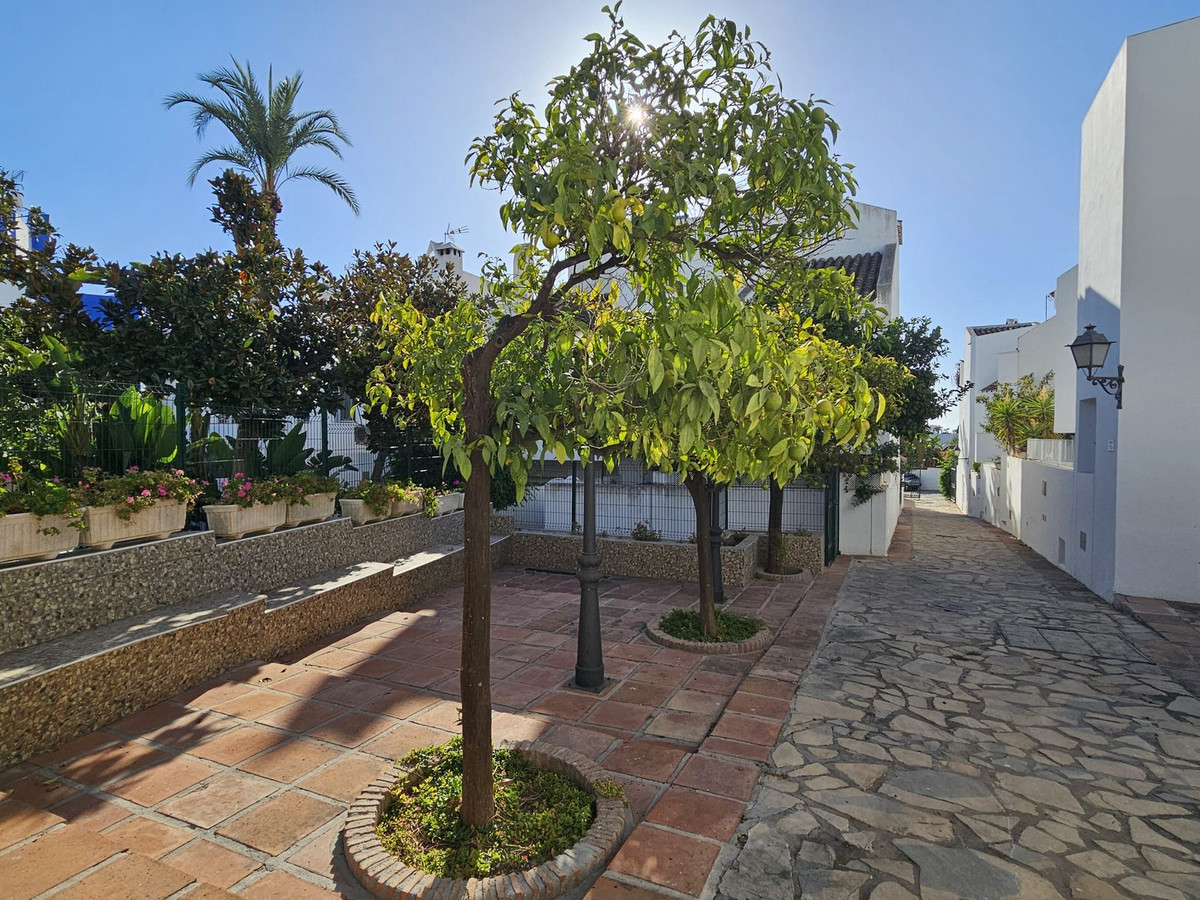 Huis te koop in Nueva Andalucía | 5 slaapkamers H5184103